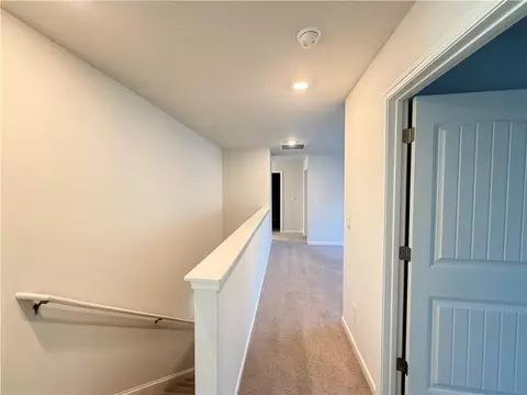 Entry Way - 40 Berkeley Trce, Braselton, GA 30517 photo 2 of 2
