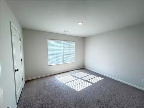Bedroom - 40 Berkeley Trce, Braselton, GA 30517 photo 5 of 5