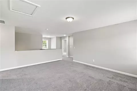 Entry Way - 360 May Ln, Carnesville, GA 30521 photo 4 of 5