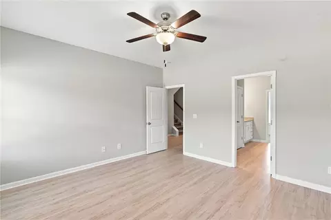 Bedroom - 360 May Ln, Carnesville, GA 30521 photo 2 of 7