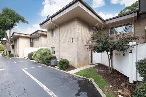 346 Carpenter Dr #88, Sandy Springs, GA 30328