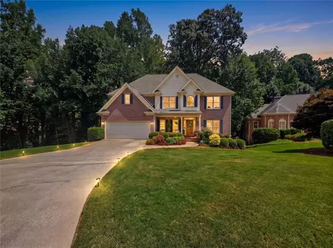 5717 Harmony Point Dr, Lilburn, GA 30047