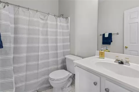 Bath - 201 Harmony Ct, Milton, GA 30004 photo 2 of 2