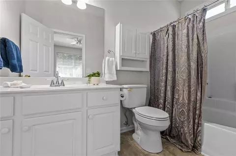 Bath - 201 Harmony Ct, Milton, GA 30004 photo 1 of 2