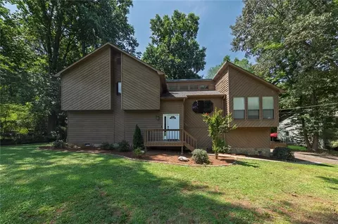 6499 Will Dupree Ln, Acworth, GA 30102
