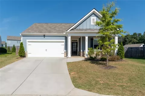 73 Valleywood Ct, Dawsonville, GA 30534