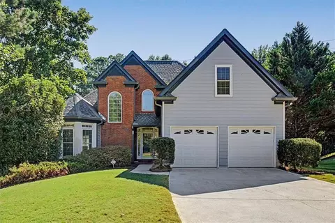 1500 Fallen Leaf Dr SW, Marietta, GA 30064