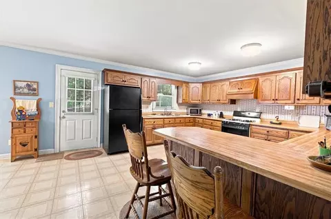 Kitchen - 7397 Cave Spring Rd SW, Cave Spring, GA 30124 photo 1 of 7