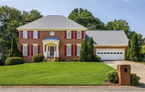 2311 Soaring Ln, Lawrenceville, GA 30044