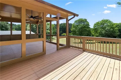 4140 Hwy 332, Hoschton, GA 30548
