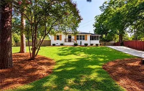 349 Mossy Creek Dr SE, Marietta, GA 30067