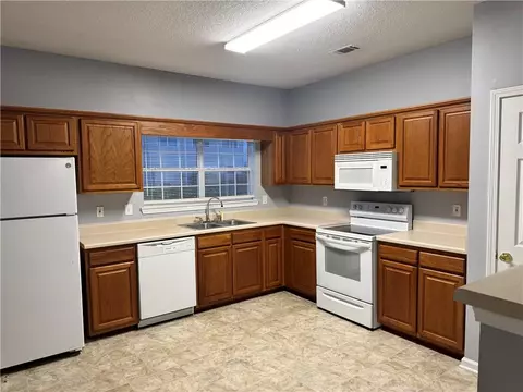 Kitchen - 2468 Brianna Dr, Hampton, GA 30228 photo 1 of 2