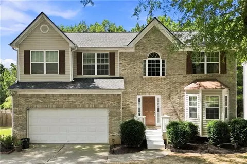 5492 Skylar Creek Ln, Buford, GA 30518