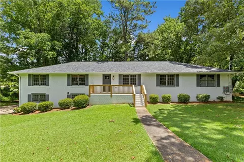 530 Shay Dr SW, Marietta, GA 30060