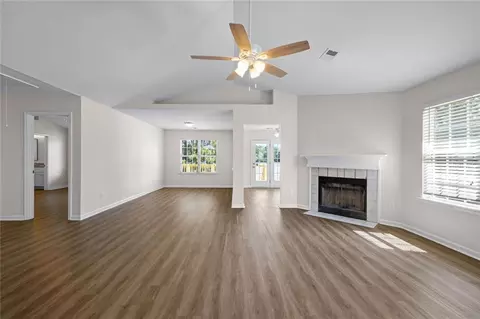 55 Lakeside Pt, Covington, GA 30016 photo 13