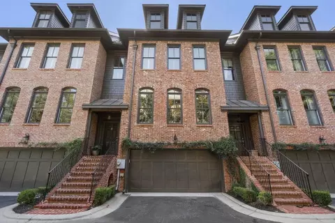 4222 Rickenbacker Dr NE #22, Atlanta, GA 30342