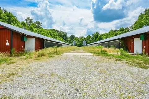 Exterior - 1010 Painter Rd, Talking Rock, GA 30175 photo 3 of 3