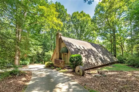 3154 Highway 155 N, Mcdonough, GA 30252