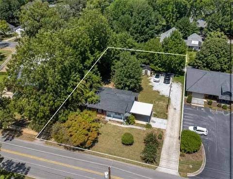 600 E Lanier Ave W, Fayetteville, GA 30214