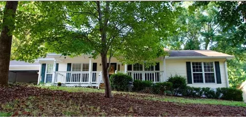 4277 Green Valley Dr, Gainesville, GA 30506