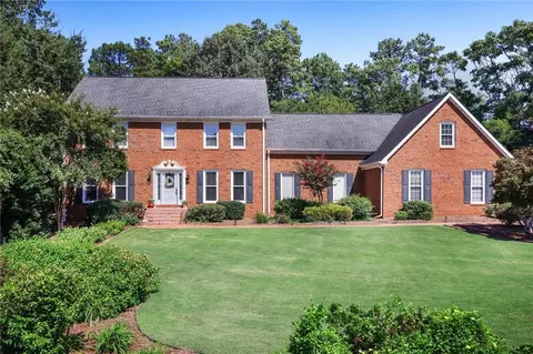 961 Mountain Brook Ln NW, Marietta, GA 30064