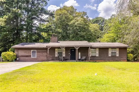 8397 Willows Ter, Riverdale, GA 30274