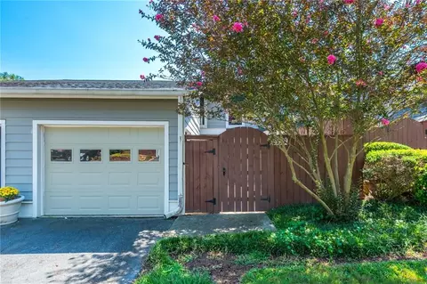 4939 Meadow Ln, Marietta, GA 30068