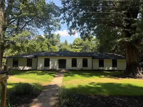 923 Old Noonday Sch House Rd, Marietta, GA 30066