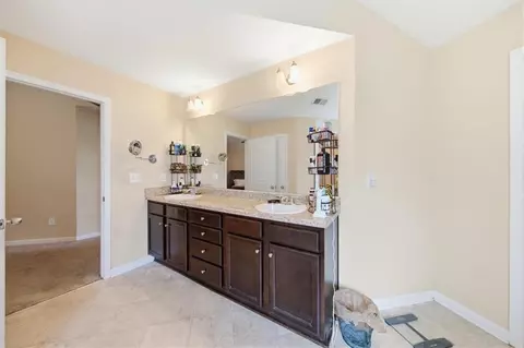 Entry Way - 1126 Paramount Dr, Mcdonough, GA 30253 photo 5 of 6