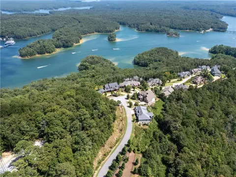 104 Somerset Ln, Cartersville, GA 30121