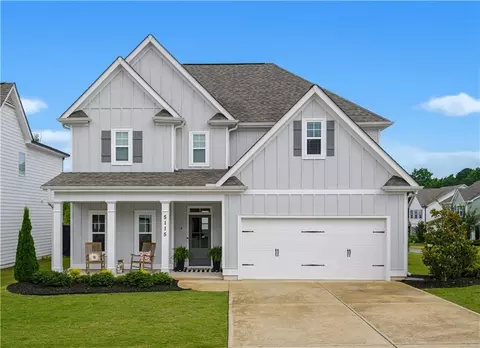 5115 Park Haven Dr, Flowery Branch, GA 30542