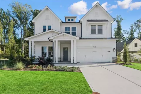 4585 Beechnut Cir, Cumming, GA 30028