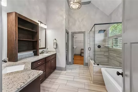 Bath - 109 Old Avery Dr, Canton, GA 30115 photo 1 of 5