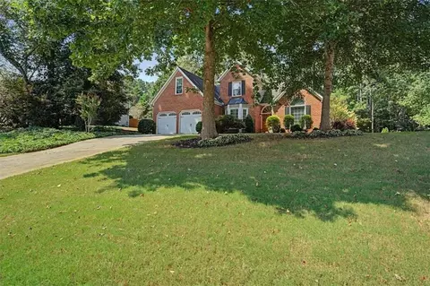 706 Chanson Dr SW, Marietta, GA 30064