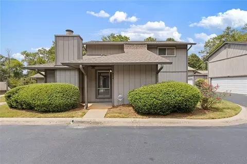 844 Manning Villas Ct SW, Marietta, GA 30064