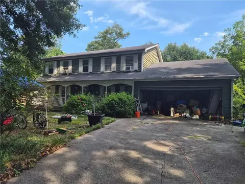 5254 Fox Hill Dr, Norcross, GA 30092