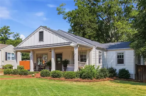 424 Cascade Dr NW, Marietta, GA 30064