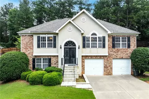 1041 Soaring Dr, Marietta, GA 30062