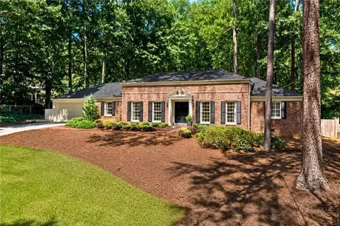6730 Stone Mill Trl, Sandy Springs, GA 30328