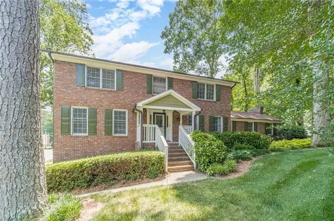 2672 Bouldercrest Ct, Snellville, GA 30078
