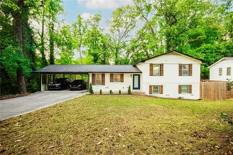 1953 Copperfield Cir, Decatur, GA 30035