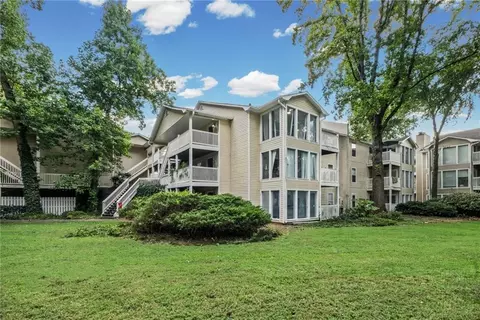 209 Augusta Dr SE, Marietta, GA 30067