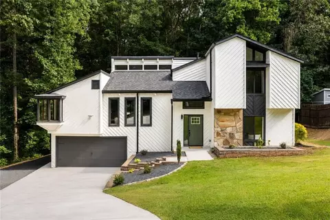 3800 Northpoint Dr, Marietta, GA 30062