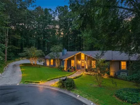 4358 Inverary Walk NE, Roswell, GA 30075