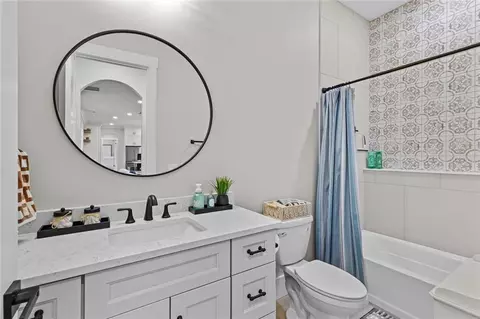 Bath - 825 Arch Tanner Rd, Bethlehem, GA 30620 photo 5 of 6