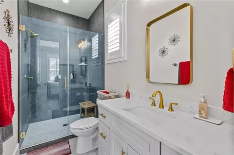 Bath - 825 Arch Tanner Rd, Bethlehem, GA 30620 photo 6 of 6