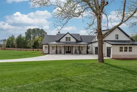 Exterior - 825 Arch Tanner Rd, Bethlehem, GA 30620 photo 7 of 20