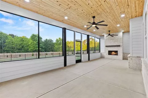Exterior - 825 Arch Tanner Rd, Bethlehem, GA 30620 photo 11 of 20