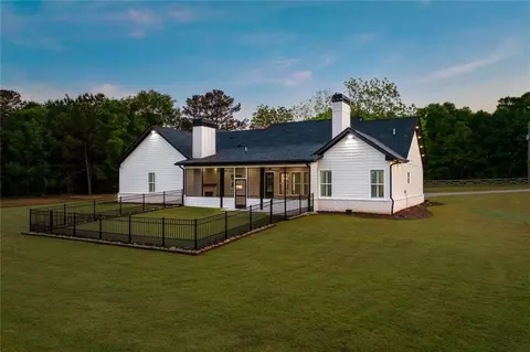 Exterior - 825 Arch Tanner Rd, Bethlehem, GA 30620 photo 16 of 20