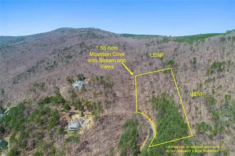 456 Yates Cir, Clarkesville, GA 30523 photo 3
